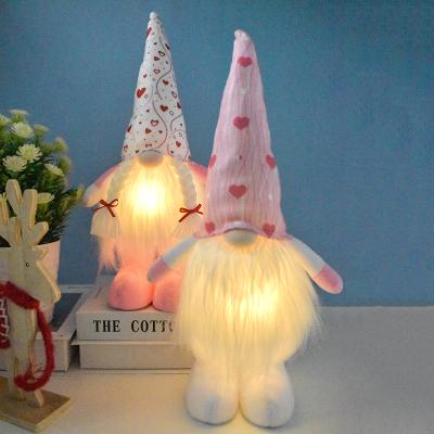 China Luxury Plush Doll Faceless Valentine's Day Gifts Led Light For Room Table Office Desk Decor Pink White Heart Valentines Led Gnome for sale