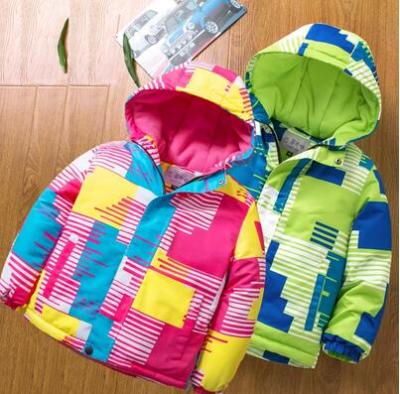 China Breathable Coat Colorful Battery Heated Jacket 5V USB Heated Clothes For Kids for sale