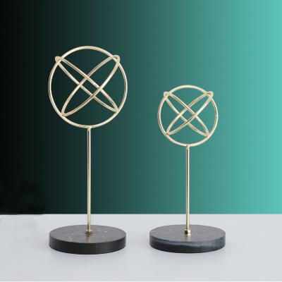 China Metal Minimalist Creative Abstract Geometric Ornaments For Home Modern 3D Round Square Iron Decoration for sale