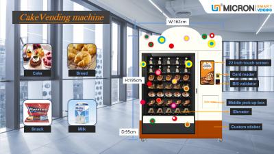 China El centro automático de la máquina expendedora de la ensalada de la magdalena coge con la banda transportadora del elevador y la pantalla táctil en venta