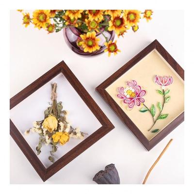 China Factory Wholesale Fashionable Dry Decorative Brass Specimen Picture Frame Vintage Flower Diy Pressed Flower Stand for sale