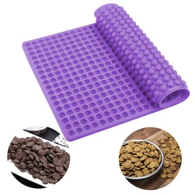 China Sustainable Silicon Mold Small DIY Candy Mold Mini Coffee Beans Chocolate Mold for sale