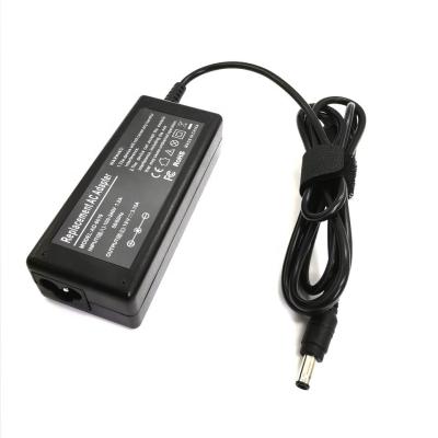 China 65W AC/DC Laptop Power Adapter 19V 3.15A Laptop Power AC Adapter Charger for Samsung A10, A10DX, A10XTC, E172 for sale