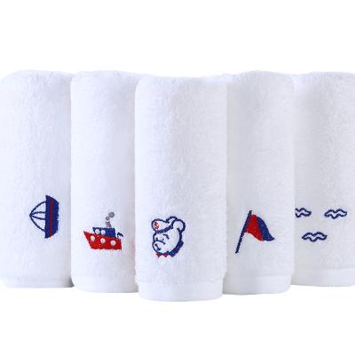 China Viable Wholesale Custom Small Size Square Wash Luxury White 100% Fabric Cotton Hotel Face Towels With Embroidery Logo for sale