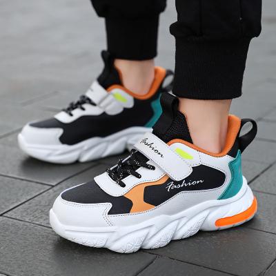 China 2021 new trend Anti-slippery kids fashion sneakers walking style sports children's sports shoes for sale