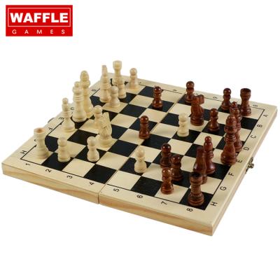 China Wholesale Cheap WAFFLE GAMES Wooden Chess Set Varnish Best Sale Chess Boards With Good Quality for sale