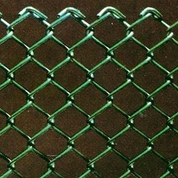 China Easily Assembled Chain Link Fence (Manufacturers) for sale