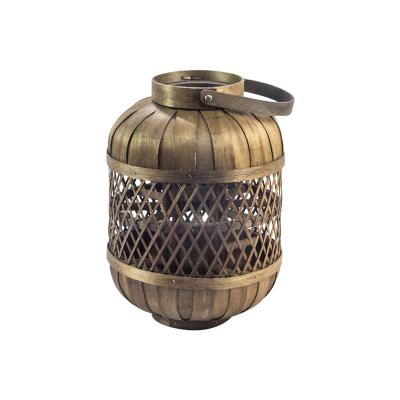 China Eco-Friendly Farmhouse Decor Set Of 2 Wooden Hanging Lantern for sale