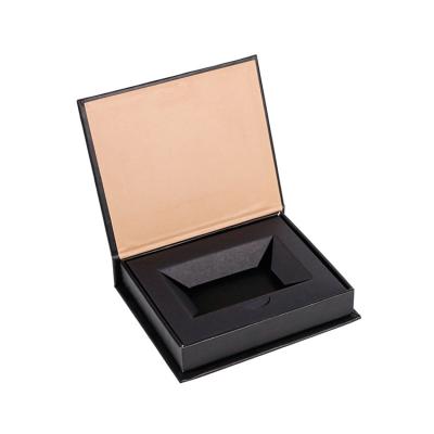 China Recyclable Luxury Custom Cardboard Cosmetics Magnetic Book Flap Packaging Gift Box With Paper Insert for sale