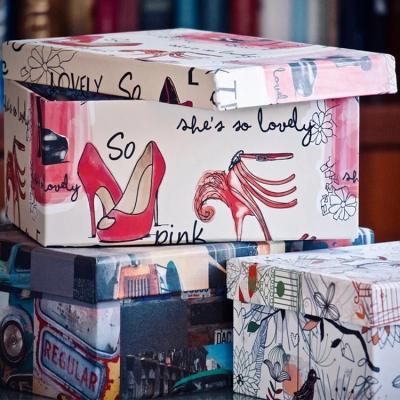 China Custom Card Handmade Corrugated Paper Box Recycled Shoes Tissue Pink Colored Boxes for sale