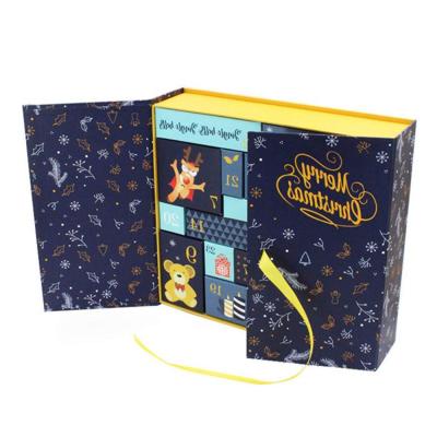 China Recyclable In Stock Candy Case Apple Christmas Stars Small White Gift Box Custom for sale