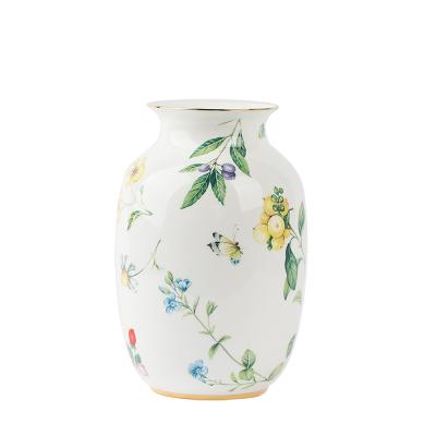 China Sustainable Country Sarah's Garden Burt Bird Ceramic Vase For Home Decor for sale