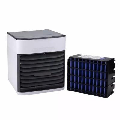 China 3 Colors LED Light USB Spare Parts Powered, 5 Volt Portable Part, Air Cooler Mini Air Cooler Fan/ for sale