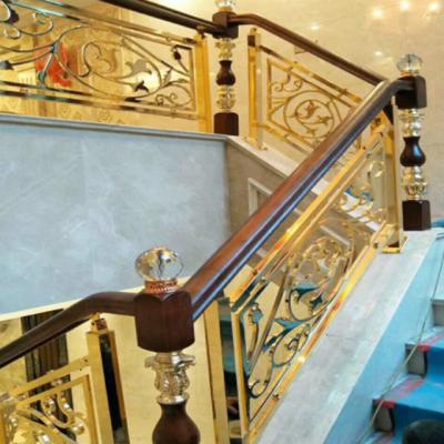 China Classic Solid Wood Modern Luxury Interior Balusters Modern Wooden Stair Railing for sale