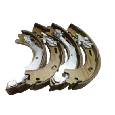 China Easy Installation Park Brake Shoes LR031947 For Land Rover Discovery 3 for sale