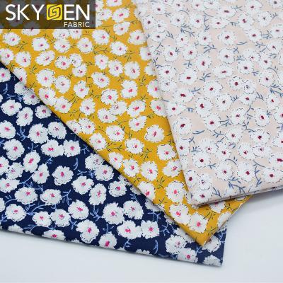 China Antistatic 100 Cotton Woven Textile Printing Floral Printed Fabrics For Clothing for sale