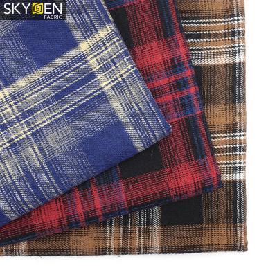 China skygen 150gsm winter anti-static brushing yarn dyed polyester cotton check tartan plaid flannel wholesale fabric for sale