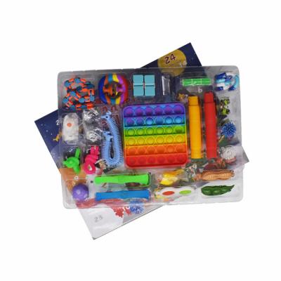 China Wholesale Custom 2021 Game Can Choose Busy Person Advent Calendar Christmas Relief Stress Toy Set For Kids for sale