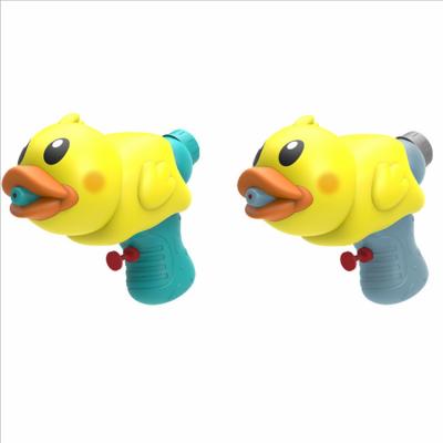 China Cultivate creativity Hot-selling cute small and exquisite summer outdoor game duck-shaped cartoon toy water gun for sale