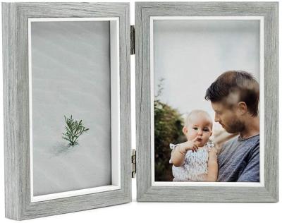 China Rustic Unique Vertical Hinged Folding 2 Openings Double Openings Rustic 4x6 Photo Gray Wooden Picture Frame for sale