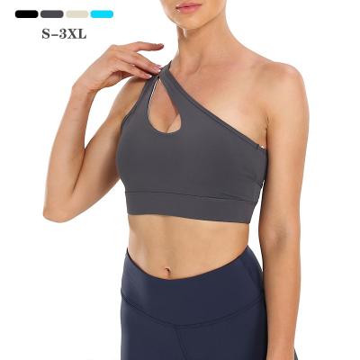 China Breathable Sexy Gym Wear Workout Wear Fitness Yoga Training Bra Runner Back One Shoulder Sports Bra For Women for sale