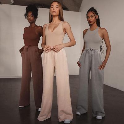 China QUICK DRY Women Soft Waist Dye High Top Flare Long Comfortable Flare Pants Breathable Plain Dyed Loose Flare Pants for sale