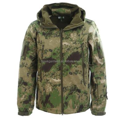 China Softshell Army Camouflage Waterproof Military Softshell Coat Camouflage Breathable Military Hunting Rise Jacket for sale