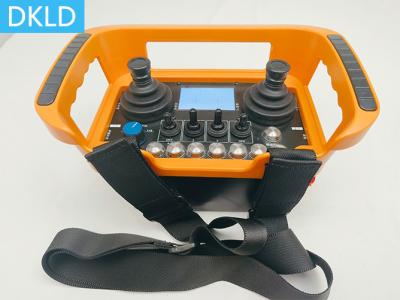 China Dual Joystick Four Mechanism Five Speed Crane Remote Control à venda