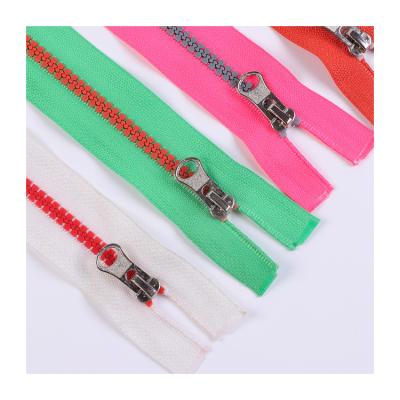 China Other 2022 Wholesale Hot Sale No.5 Open End Nylon Resin Zipper Zipper For Clothing Shoes for sale