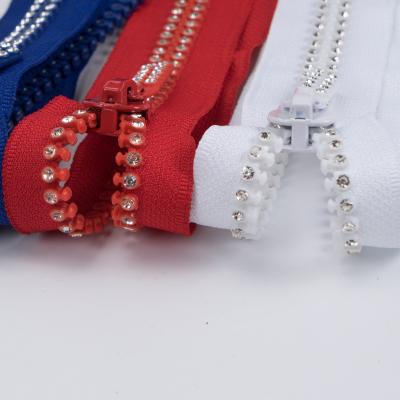 China The Other End Zipper Factory Crystal Stones Design Fashion Open Diamond Zipper for sale