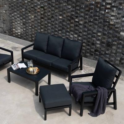 China Luxury Outdoor Furniture Rattan Garden Sofa Set Hot Selling Outdoor Rattan Garden Sets for sale