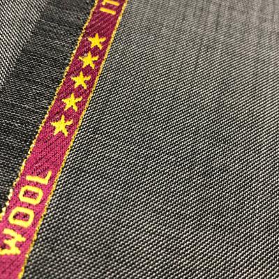 China Light Gray Anti Pill Sharskin For Stock Ready In 50% Wool Merino Mens Worsted Suit Fabrics In China Factory for sale