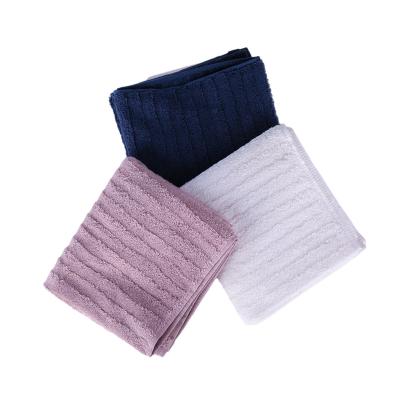 China 100% Cotton Solid Color Bath Towels Kids Safe Fashionable Facial Hand Towels for sale