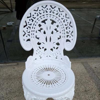 China Dining Chair Britain Luxury Folding Backrest Carved White Plastic Outdoor Garden Tables And Chairs for sale