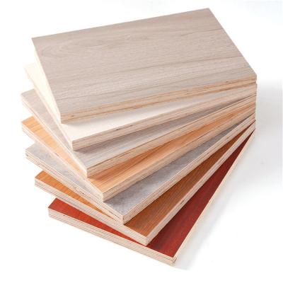 China Industrial Black Plywood Shelf Pallet Melamine Veneer for sale