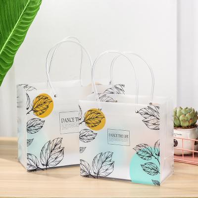 China Fashion PVC Packaging Bag,Clear Transparent PP Plastic Sachet Custom Waterproof Apparel Gift With Cosmetic Gift Bag for sale