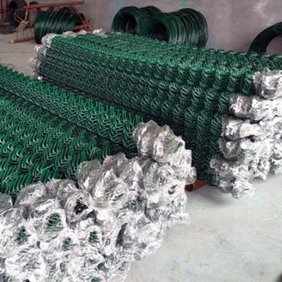 China Fence Mesh Wholesale Used Galvanized Chain Link Fence Panels for sale