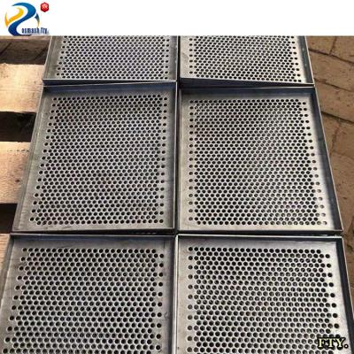 China Large Viable Custom Cheap Galvanized Perforated Metal Mesh Tray Trays for sale