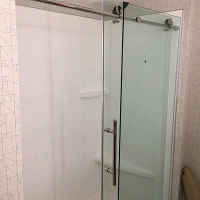 China Contemporary Single Track Roller Tubular Barn Style Frameless Glass Sliding Shower Door Shower Enclosure (FY2882) for sale