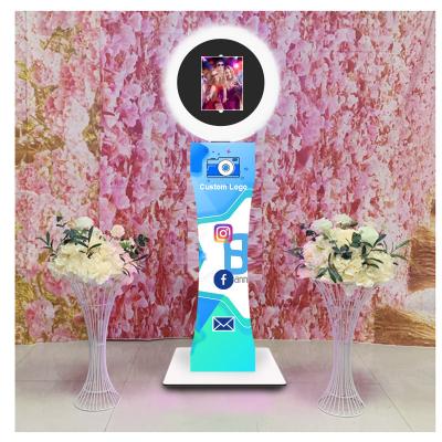 China Magic Fashion Party Photo Booth and Self Social Media Ring Roamer Vending Machine Kiosk Photo Booth Ipad Social Handheld Photobooth for sale