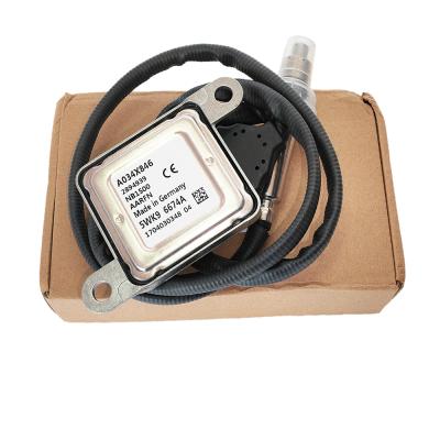 China Nitrogen Oxide Nox Sensor 2894939 5WK96674A for Cummins 5WK96674A for sale