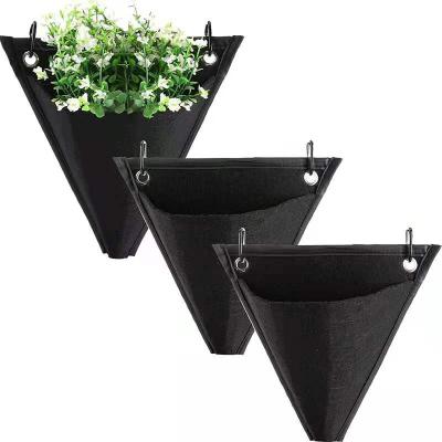 China Breathable Plants Hanging Bags Triangle Nonwoven Fabric Plant Grow Bags Vertical Wall Hanging Plant Pots for sale