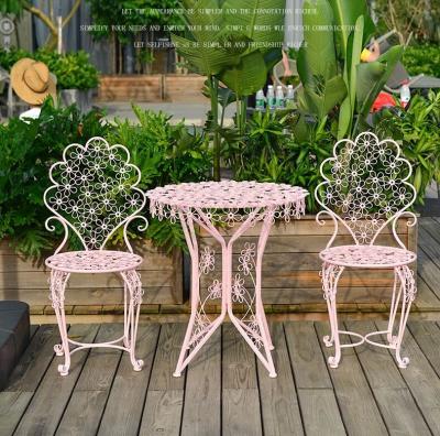 China Modern Cast Aluminum Outdoor Tables And Chairs European Iron Leisure Chairs Outdoor Garden Patio Balcony Tables And Chairs Combination for sale