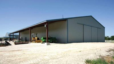 China Edificio anticorrosión Warehouse del metal con los paneles de bocadillo en venta