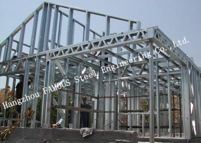 China Edificios de acero del metal del chalet de la luz prefabricada de la casa con la construcción fácil soldada con autógena del marco en venta