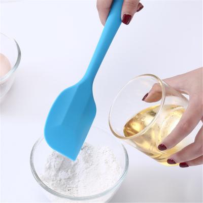 China Food Grade Silicone Scraper Dough Mixer Scraper Tools Bakeware Wholesale Viable Baking Kitchenware for sale