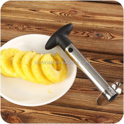 China Hot Selling Sustainable Manual Kitchen Fruit Helper Stainless Steel Pineapple Hollow Puncher for sale