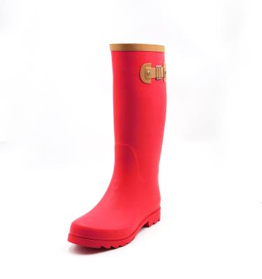 China Fashion Trend Rubber Boots Women's Rain Boots Waterproof Anti-skid Riding Boots for sale