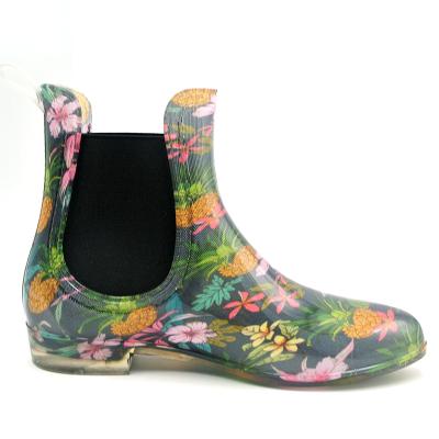 China Colorful Waterproof Women PVC Ankle Rain Boots Fashion Shoes for sale