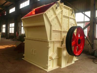 China Trituradora del molino de la roca de la piedra del molino de martillo del oro de Mini Hammer Crusher Machine 200kw en venta